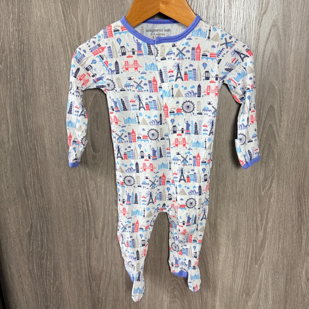 Magnetic Me Footie Sleeper Baby 0-3M White World Landmark Travel Cityscape PJs